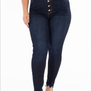 NWT Kancan Super Skinny Plus Size jeans